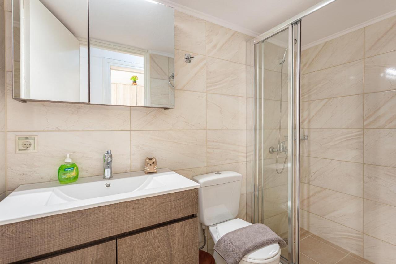 Nina'S Central Apartment Ханья Экстерьер фото